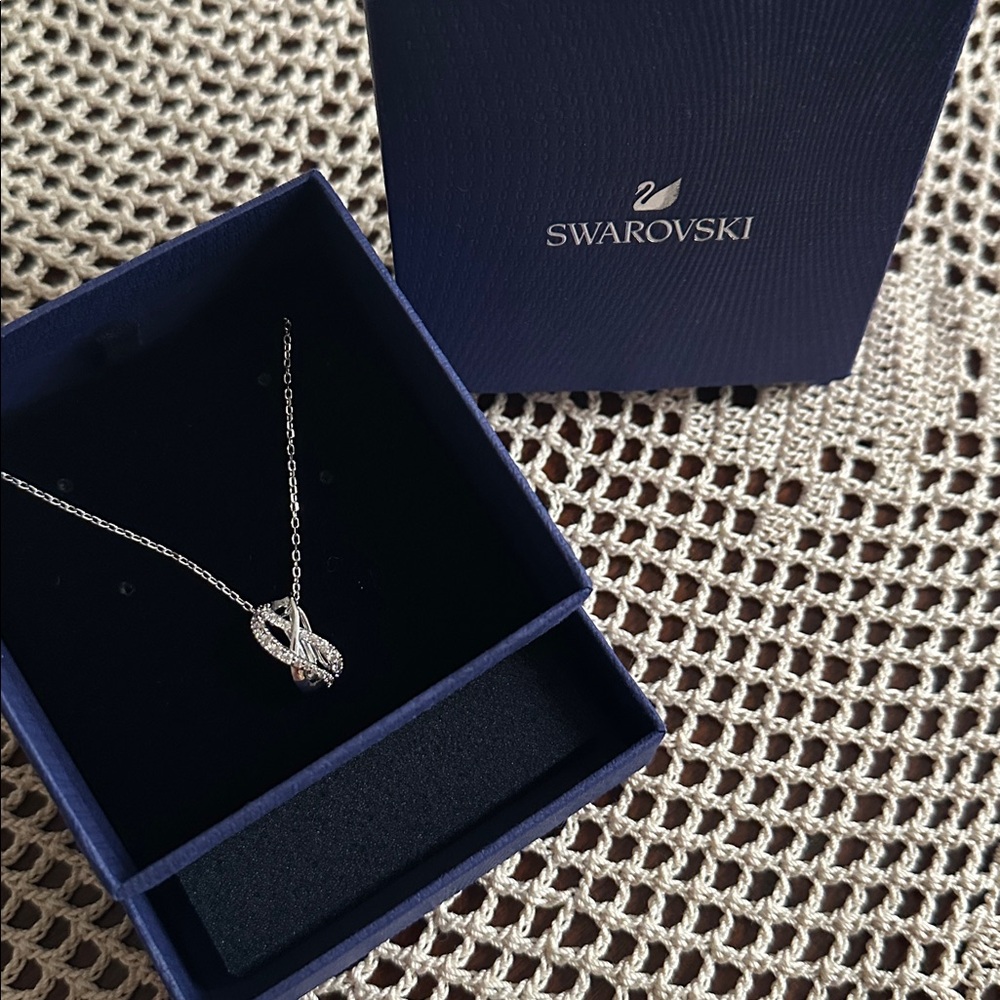 Swarovski Silver Pendant Necklace